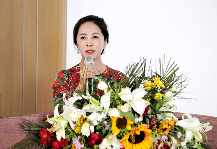 Z6尊龙木业集团总经理